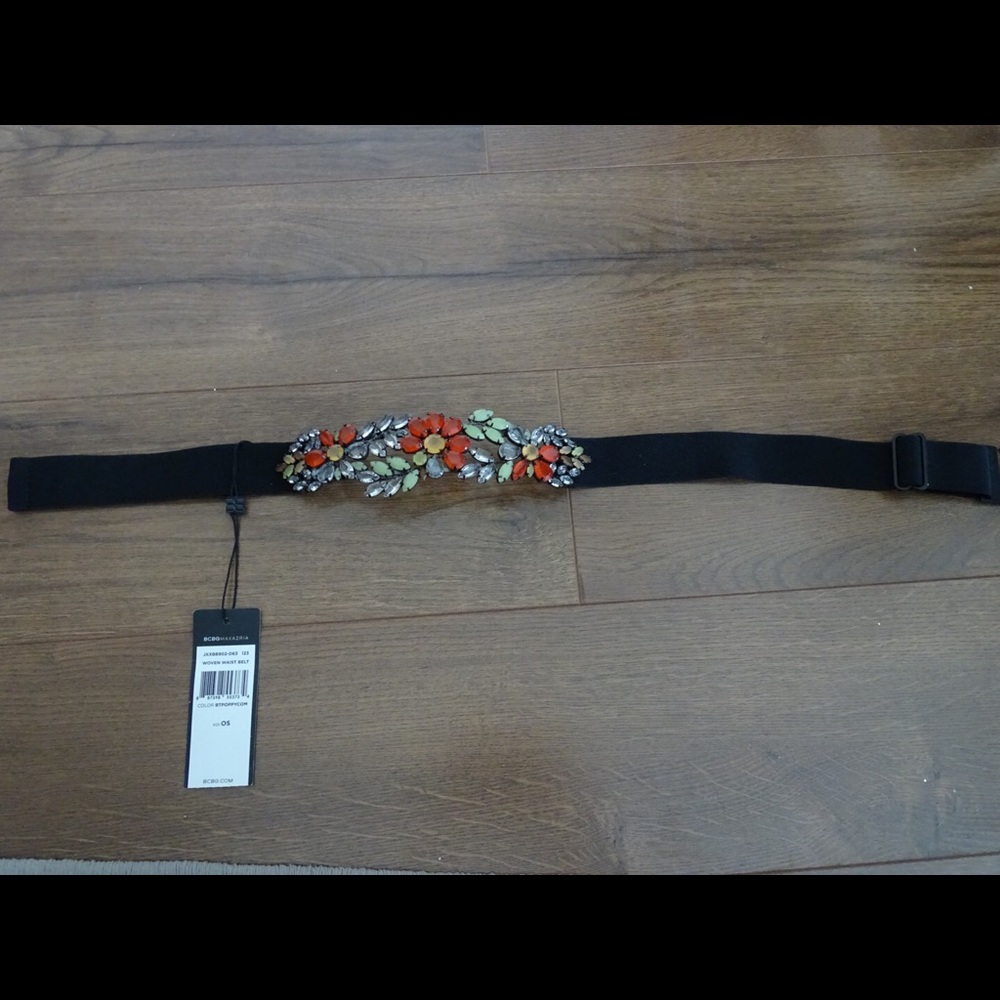 BCBG flower belt